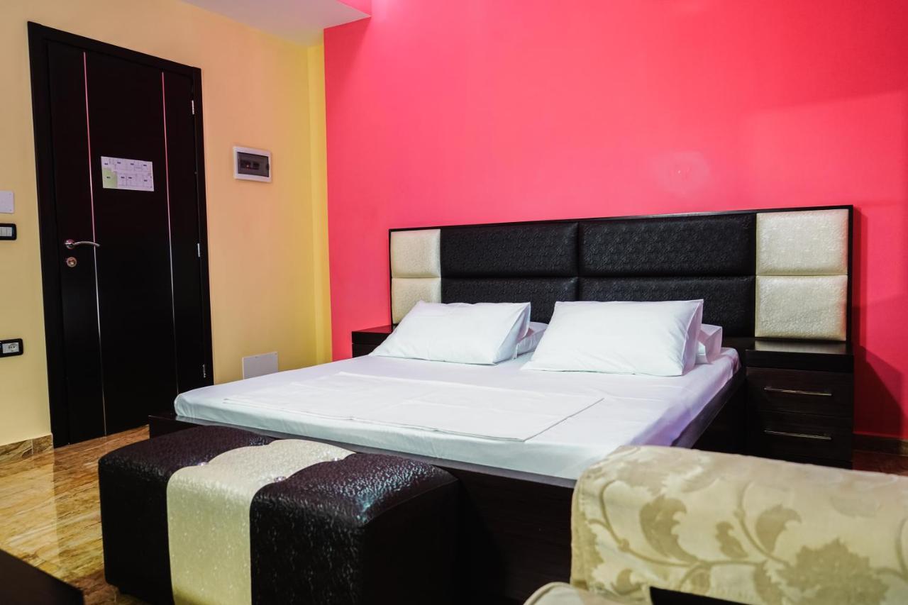 Hotel Magic Гирокастра Экстерьер фото