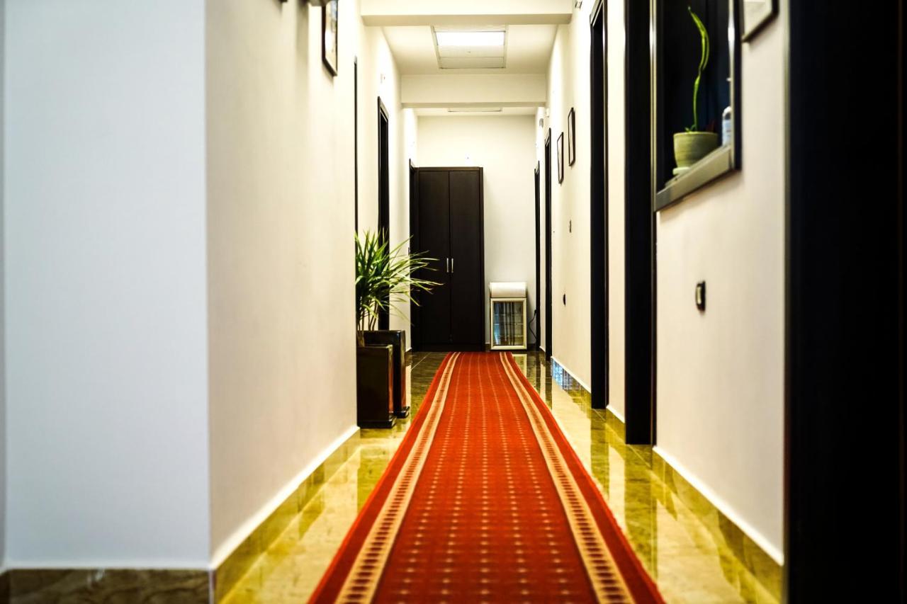 Hotel Magic Гирокастра Экстерьер фото