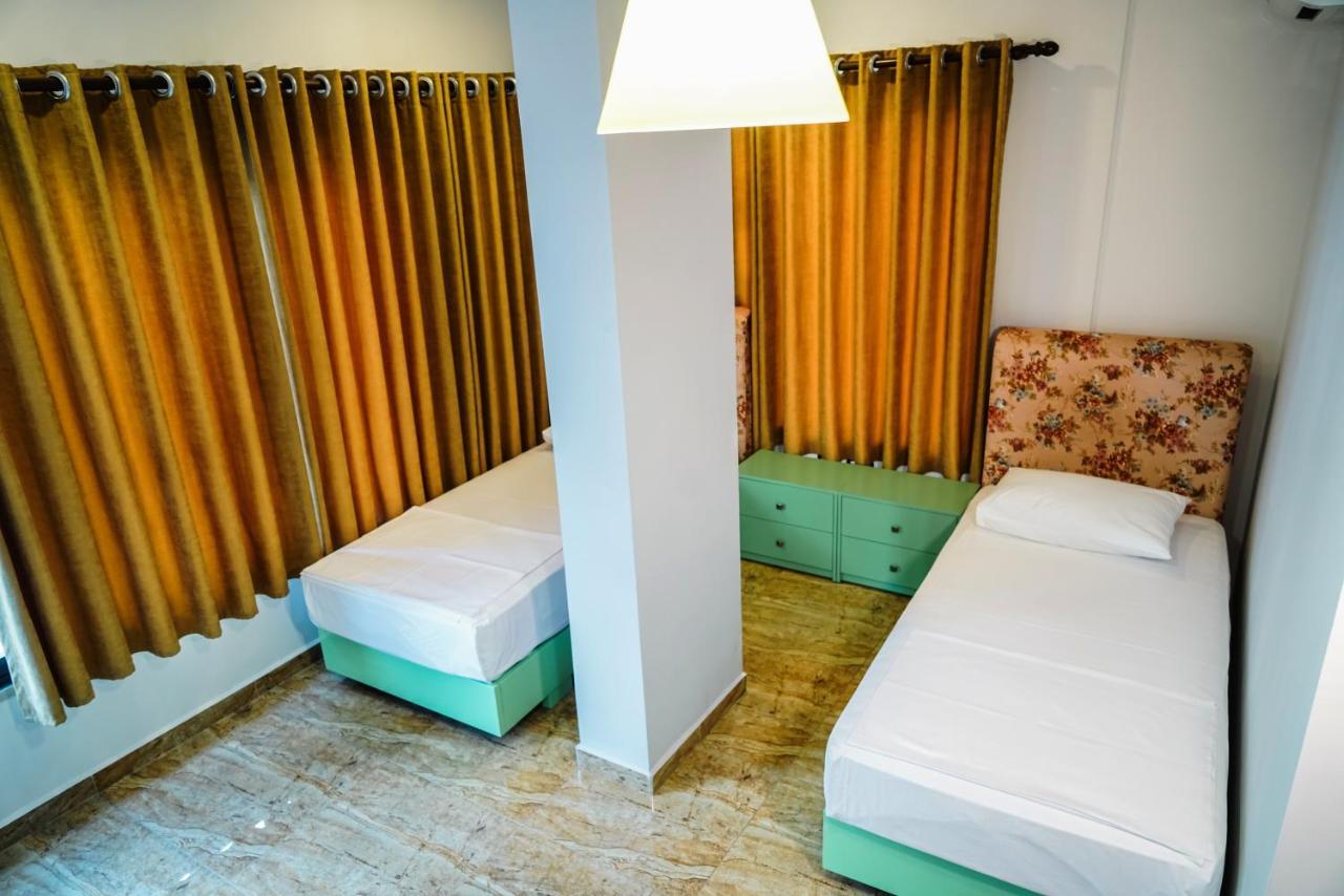 Hotel Magic Гирокастра Экстерьер фото
