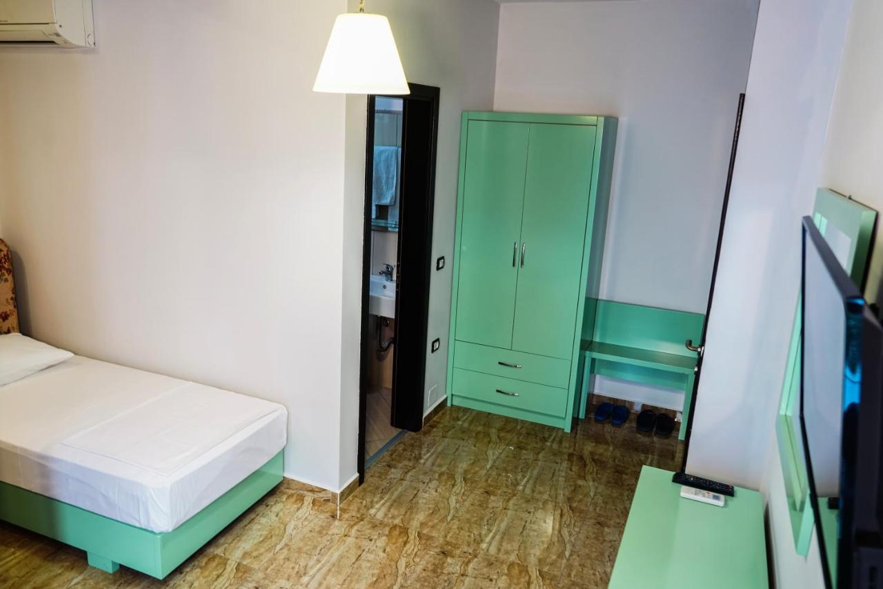 Hotel Magic Гирокастра Экстерьер фото